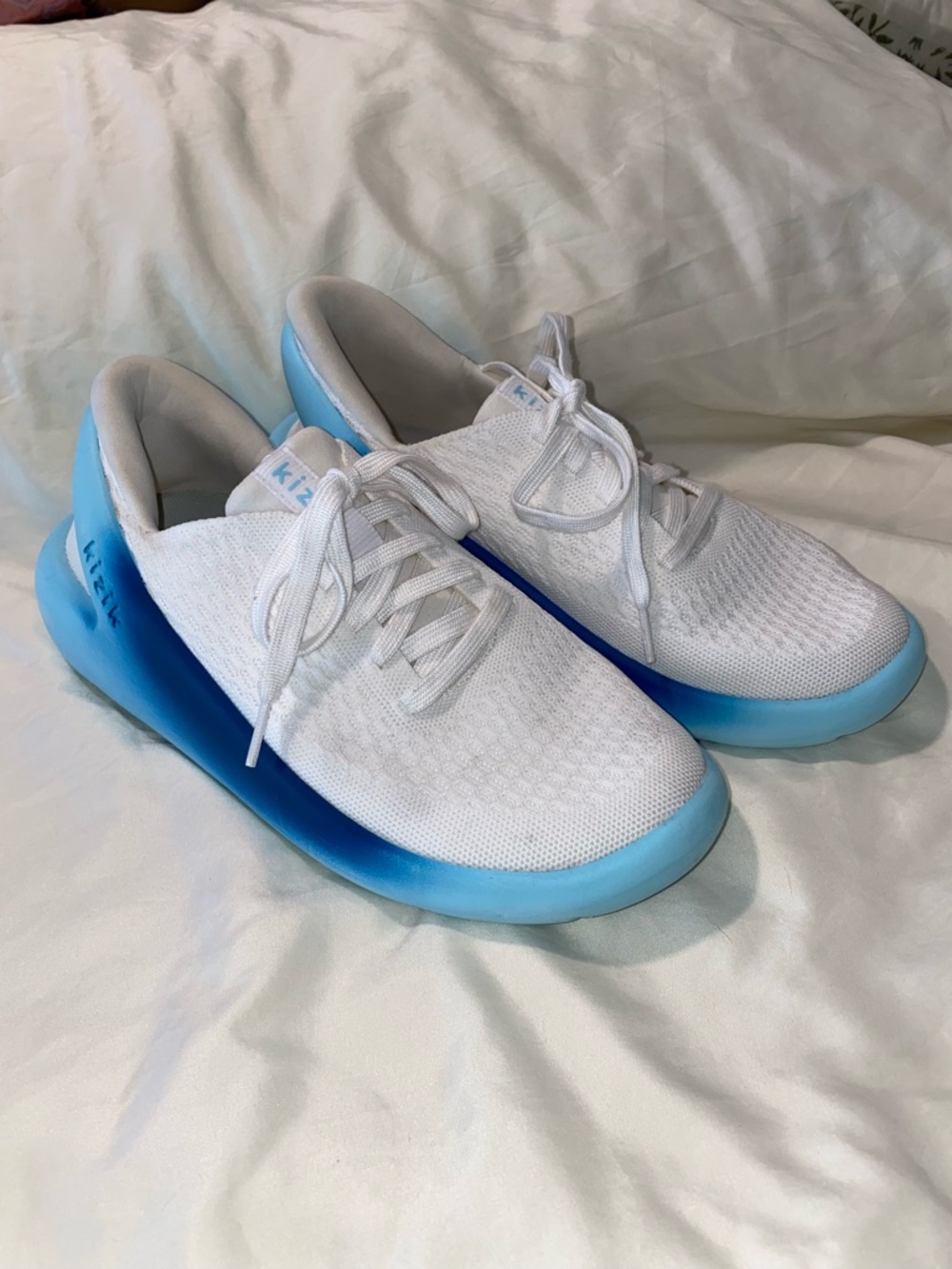 KIZIK Roamer Men's White‎ Glacier Hands Free Slip-On Sneakers
